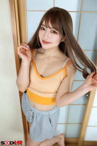 【VR】5年ぶりに再会した姪っ子が生意気ビッチギャルになっていた件。露出しすぎな格好と誘惑ダンスに興奮した僕を罵倒してきたので、大人チ●ポでわからせたらめちゃくちゃデレながら腰を振りまくる！ 宮沢ちはる ｜13dsvr01281