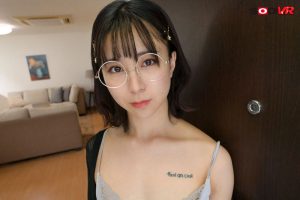 【VR】渋谷あかり 「書いてほしいなら満足させて…」官能小説家の文系お姉さんにささやき淫語で誘惑されながら筆おろしされた新人担当編集の僕 ｜13dsvr01425