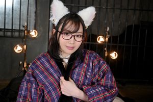 【VR】ダサくて根暗な従順年上女（むっつりスケベ）に僕好みのエロい格好させたらムラムラMAX！【超肉感特化コミュ障美女】僕だけの肉オナホだから本命彼女には出来ない身勝手な行為を繰り返した。 辻芽愛里 ｜nkkvr00034