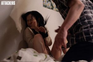 娘の前で雌犬のように激しく突かれて 森沢かな 工藤ララ ｜same00027