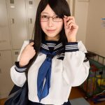 【VR】学生時代に告白されたがフッてしまった地味子と入院先の病院でまさかの再会！！昔の面影ゼロのイケイケの金髪ギャルになっていた彼女と他の患者にバレないよう必死に声を押し殺しながら、精液を搾り尽くされるパコパコ入淫性交！！ 弥生みづき ｜savr01105