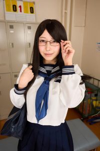 【VR】学生時代に告白されたがフッてしまった地味子と入院先の病院でまさかの再会！！昔の面影ゼロのイケイケの金髪ギャルになっていた彼女と他の患者にバレないよう必死に声を押し殺しながら、精液を搾り尽くされるパコパコ入淫性交！！ 弥生みづき ｜savr01105