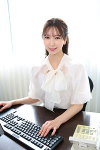 【VR】【8K VR】休日出勤は不倫の合図 病みつきになる最高のスタイルの部下と托卵中出しオフィス性交 森あやみ ｜urvrsp00490